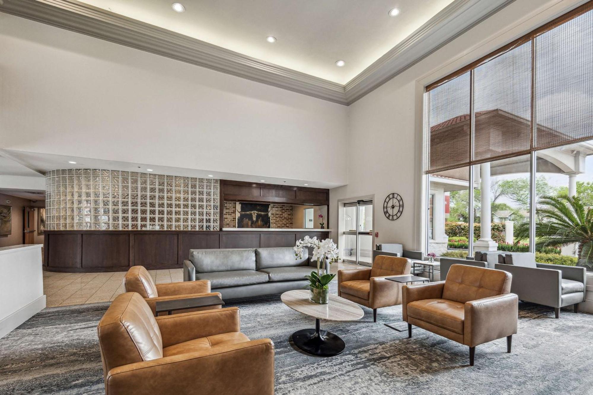 Western Downtown & 3* Houston